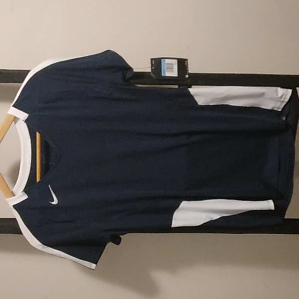 Women's Nike Volleyball Jersey NWT